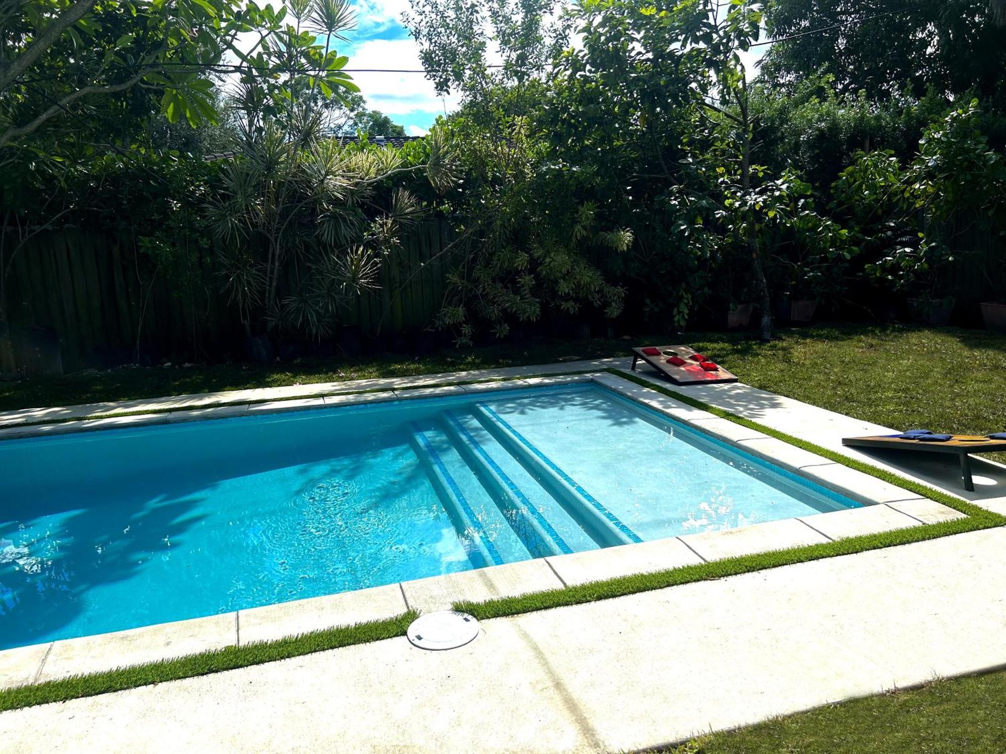 Villa With Pool Design District Miami Exterior photo